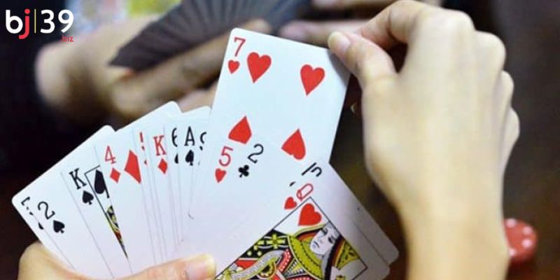 tiến lên miền nam BJ39 Lưu ý khi chơi game bài